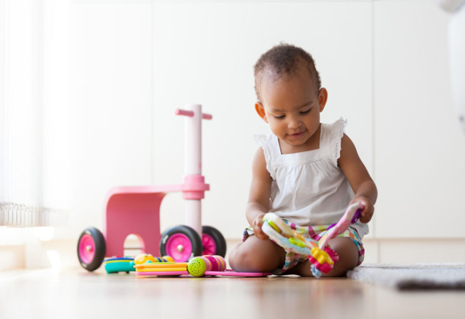 Enfant en train de jouer