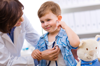 Consulation médicale enfant