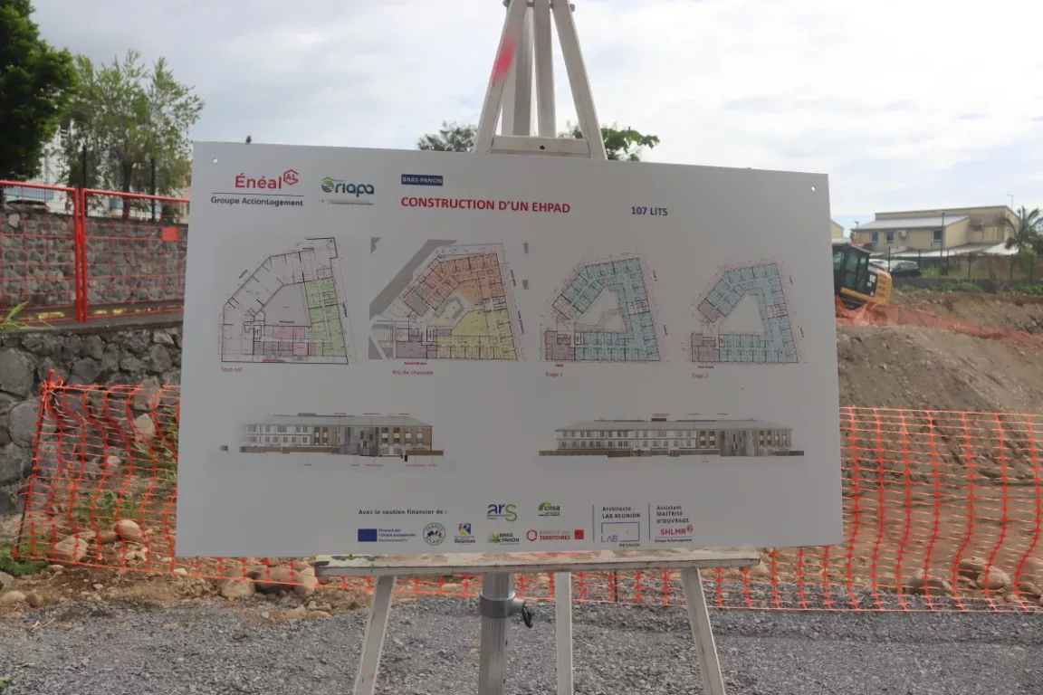 Photo du plan du futur EHPAD de Bras-Panon