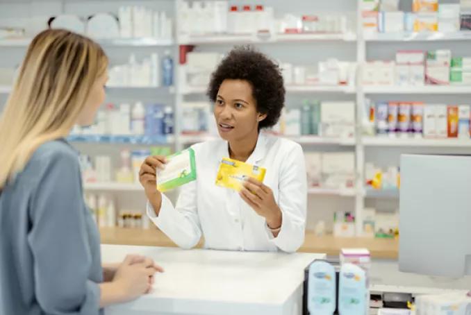 visuel pharmacien patient